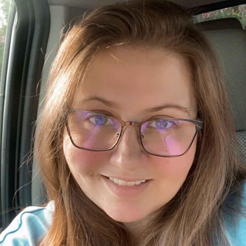 Meet your Posher, Michalya